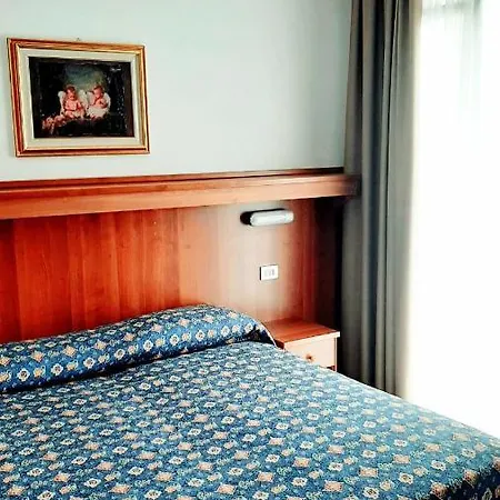 Hotel A Frontemare