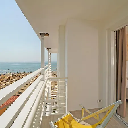 Hotel A Frontemare 3*