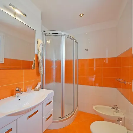 Hotel A Frontemare